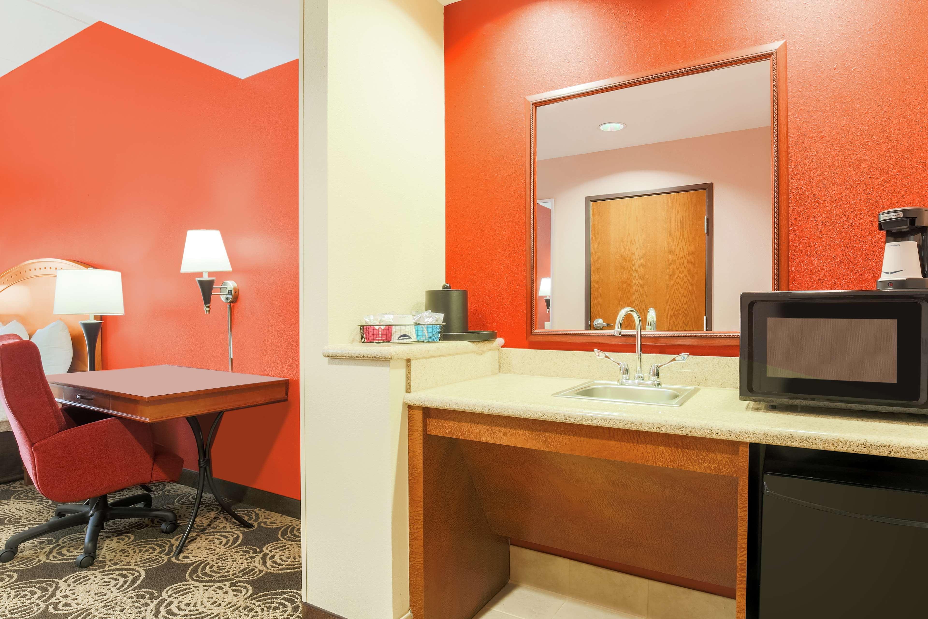 Hampton Inn & Suites Dallas-Allen Bagian luar foto