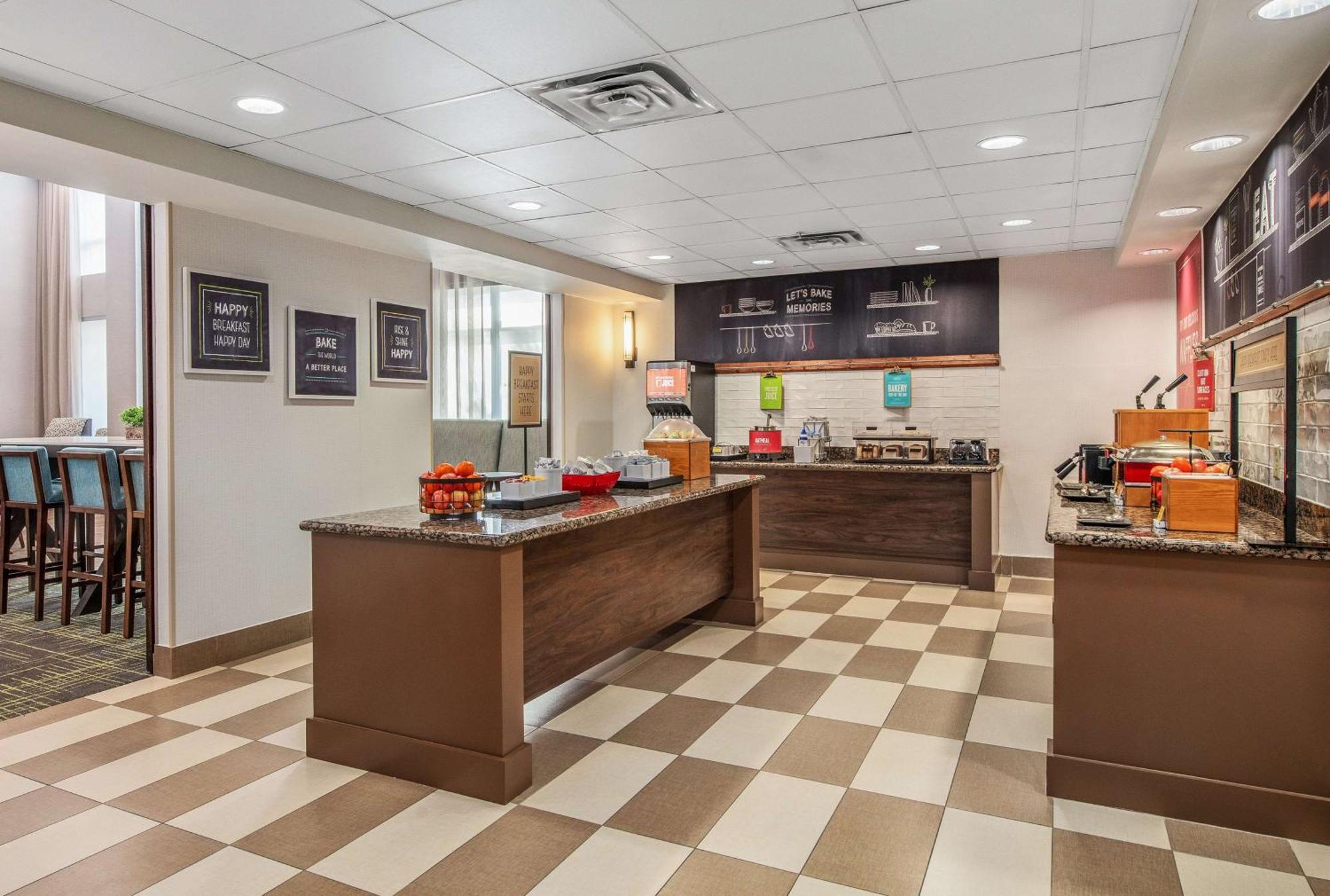 Hampton Inn & Suites Dallas-Allen Bagian luar foto